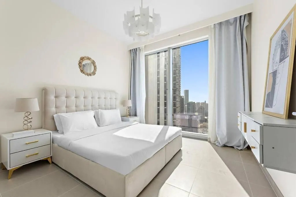 Lavish Forte Tower 2Br In The Heart Of Downtown Dubai United Arab Emirates