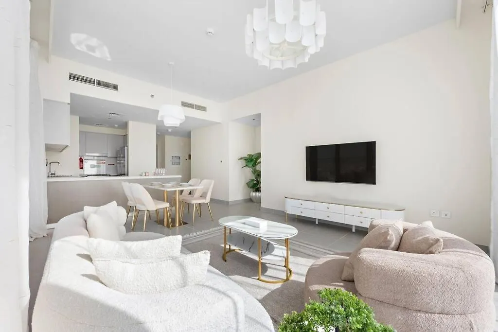 Lavish Forte Tower 2Br In The Heart Of Downtown Dubai Apartment